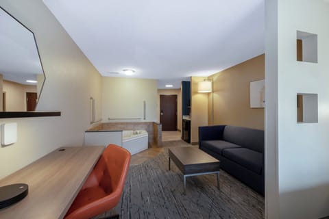 Suite, 1 King Bed, Jetted Tub | In-room safe, desk, laptop workspace, iron/ironing board