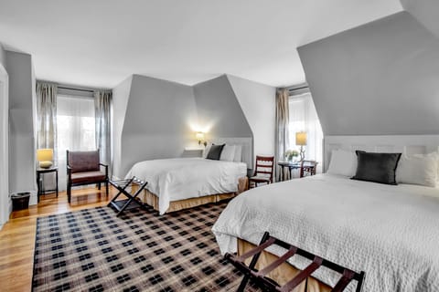 Frederick Law Olmsted | Premium bedding, down comforters, pillowtop beds, free WiFi