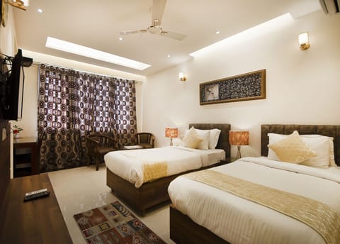 Deluxe Single Room | 1 bedroom, Egyptian cotton sheets, premium bedding, down comforters