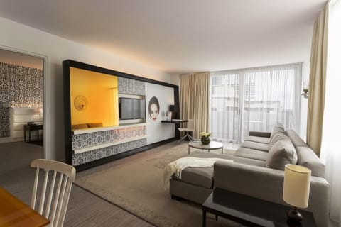 Suite, 1 Bedroom, Balcony | Egyptian cotton sheets, premium bedding, down comforters, minibar