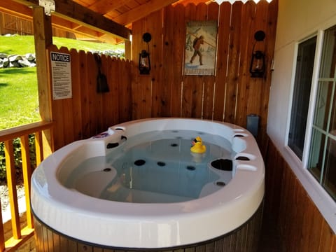 Luxury Room, Hot Tub, River View (Alpine Suite) | Terrace/patio
