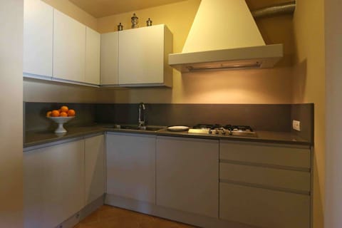 agriturismo_casentino_la_dolce_vista_granaio_kitchen