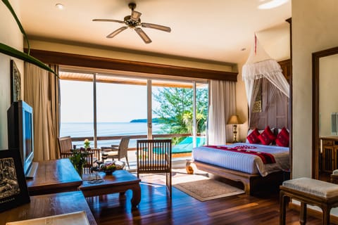 X'Clusive Layalina Suites | Hypo-allergenic bedding, minibar, in-room safe, desk