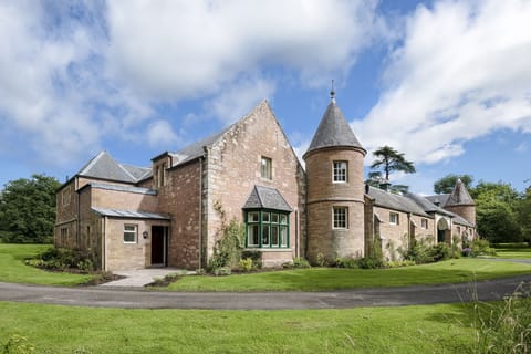 Monteviot Stables West - an external view of the house