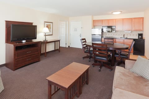 Suite, 1 Bedroom, Kitchen (Conf Style) | Desk, laptop workspace, blackout drapes, iron/ironing board