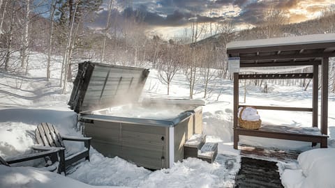 Private outdoor hot tub