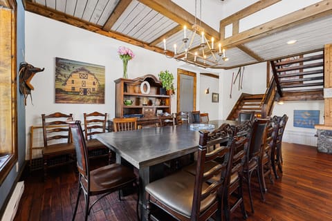 Dining area with seating for 10.
