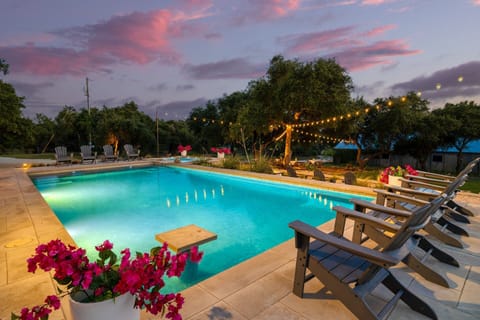 Hot Tub & Over-Sized Pool Steps from the back door