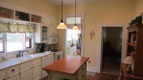 Fully Stocked Kitchen. Condiments and Cooking Utensils for your use.