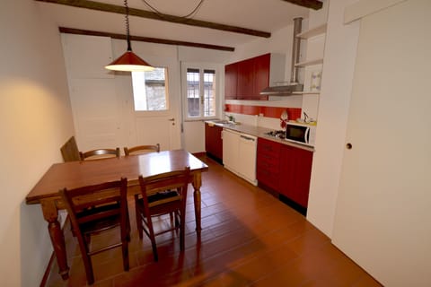 Apartment, 1 Bedroom | Private kitchen | Fridge, microwave, stovetop, dishwasher