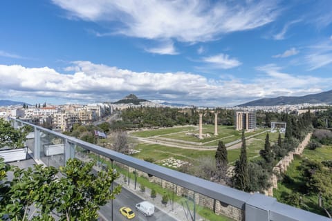 Suite (Temple of Zeus & Acropolis View) | Terrace/patio