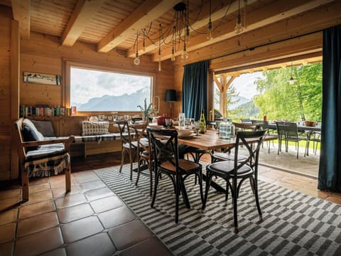 Dining table & exterior access