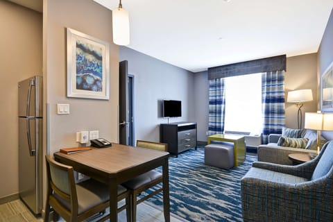 Suite, 1 Bedroom, Non Smoking | In-room safe, desk, laptop workspace, blackout drapes