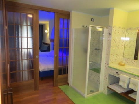 Junior Suite, Terrace, Lake View | Minibar, in-room safe, cribs/infant beds, free WiFi