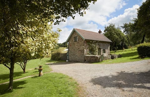 Orchard Cottage situated in the rural location of Penterry, a peaceful Wye Valley hamlet steeped in history
