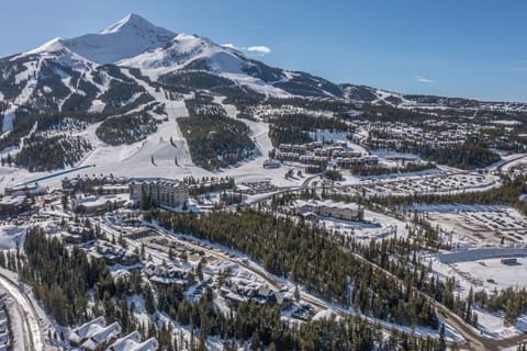 Aerial of the Stillwater community!