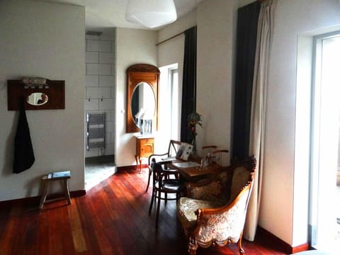 Double Room (2) | Desk, iron/ironing board, free cribs/infant beds, free WiFi