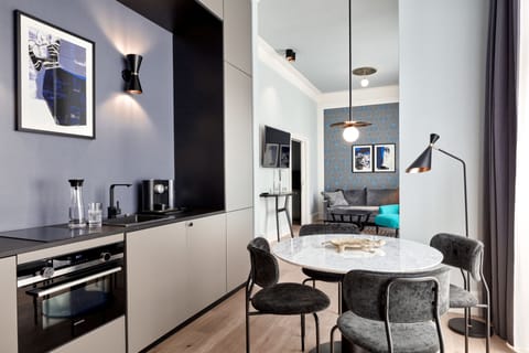 Apartment | Private kitchen | Coffee/tea maker, electric kettle