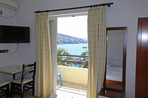 Double Room, Balcony | Free WiFi, bed sheets