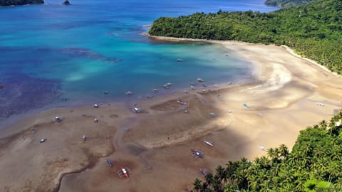 On the beach, free beach cabanas, sun loungers, beach umbrellas