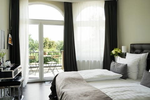 Comfort Double Room | Premium bedding, in-room safe, individually decorated