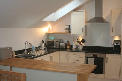 Th Hayloft - fully equipped kitchen