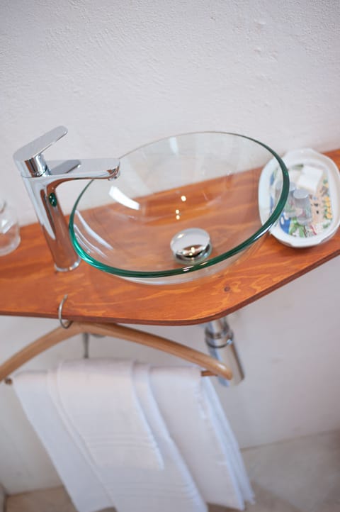 Single Room | Bathroom sink