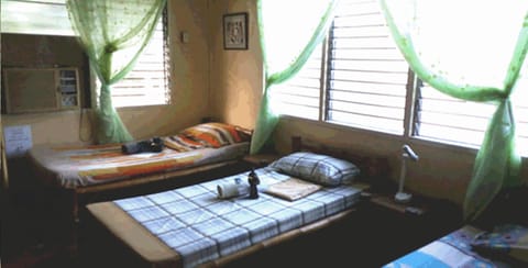 1 Bed in 6-Bed Mixed Dormitory (aircon) | In-room safe, desk, iron/ironing board, free WiFi