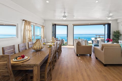 1724-kitchen-living-room---photo-4