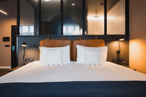 Junior Suite (with Sauna & Gym Access) | Hypo-allergenic bedding, minibar, in-room safe, blackout drapes