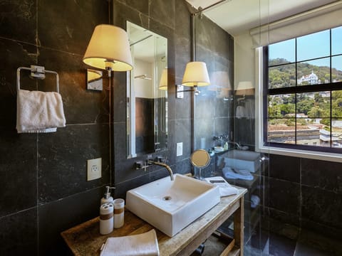 Premium bedding, free minibar, in-room safe, individually decorated