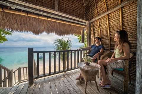 Deluxe Room, Beach View, Beachfront | Balcony