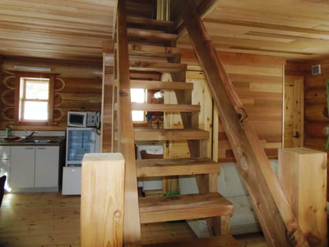 Log House for 4 Guests, Non-Smoking | Free WiFi, bed sheets