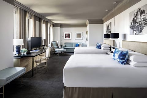 Premium bedding, in-room safe, desk, blackout drapes