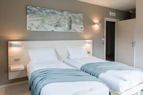 Double or Twin Room, Mountain View (La Bianca) | Frette Italian sheets, premium bedding, down comforters