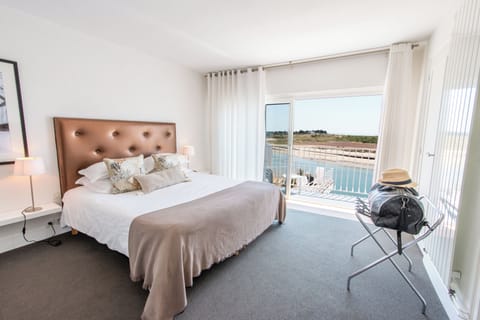 Double or Twin Room, Balcony, Sea View | Premium bedding, minibar, in-room safe, desk