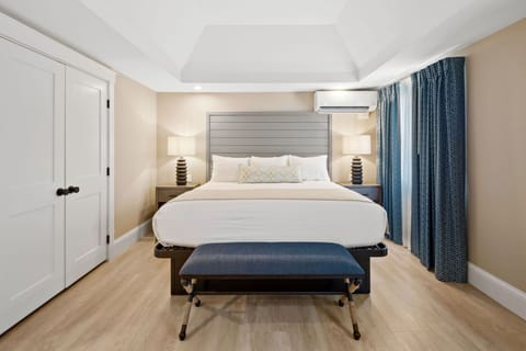 Pelham Suite | Premium bedding, iron/ironing board, free WiFi, bed sheets