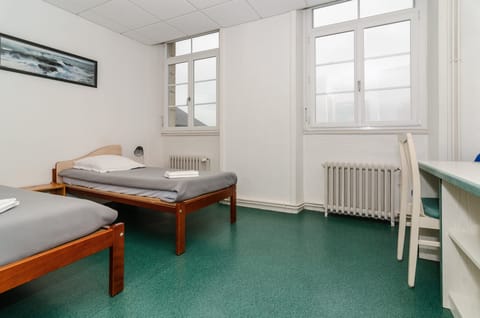 Comfort Twin Room | Iron/ironing board, free WiFi, bed sheets