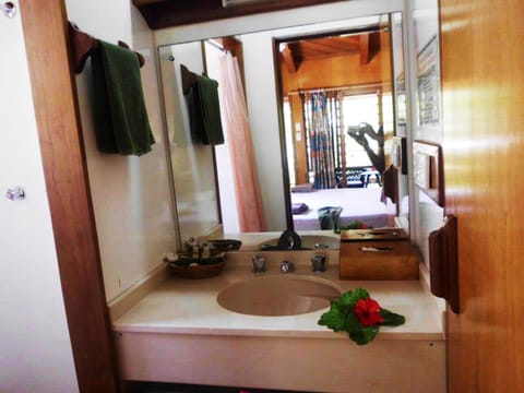 Private Lodge (Vesi)	 | Bathroom | Towels