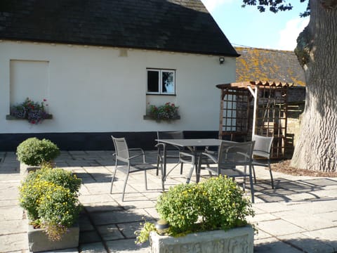 Cottage, 1 Bedroom (The Granary) | Terrace/patio