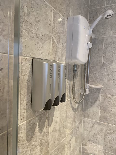 Standard Double Room, Ensuite (Ground Floor Rm1)