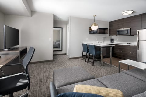 Suite, 1 Bedroom | In-room safe, desk, laptop workspace, blackout drapes