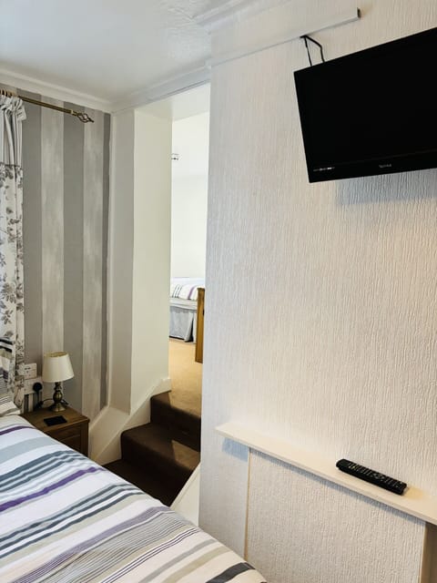 Suite, Ensuite (1 - 2 Adults & 1 Child ) | 1 bedroom