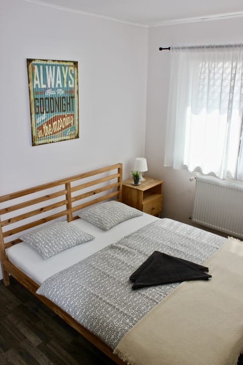 Economy Double Room, Shared Bathroom | Free WiFi, bed sheets