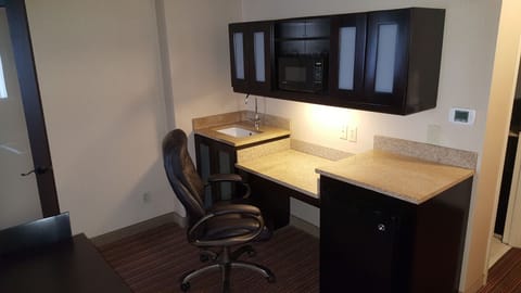 In-room business center