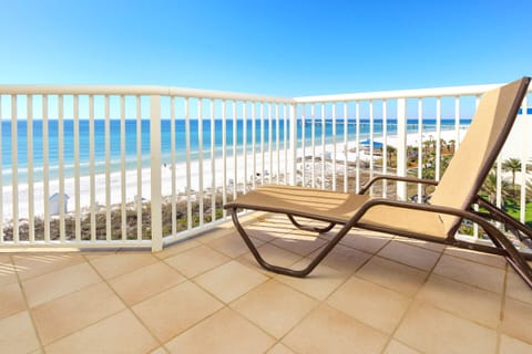 Relax in our comfy lounge chair and listen to the waves of the gulf.