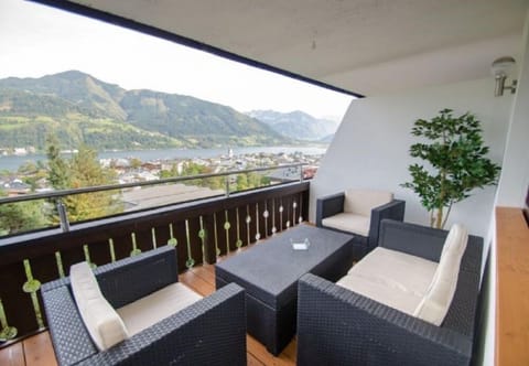 Apartment, Mountain View | Balcony