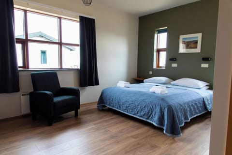 Standard Double Room | Desk, free WiFi, bed sheets, wheelchair access