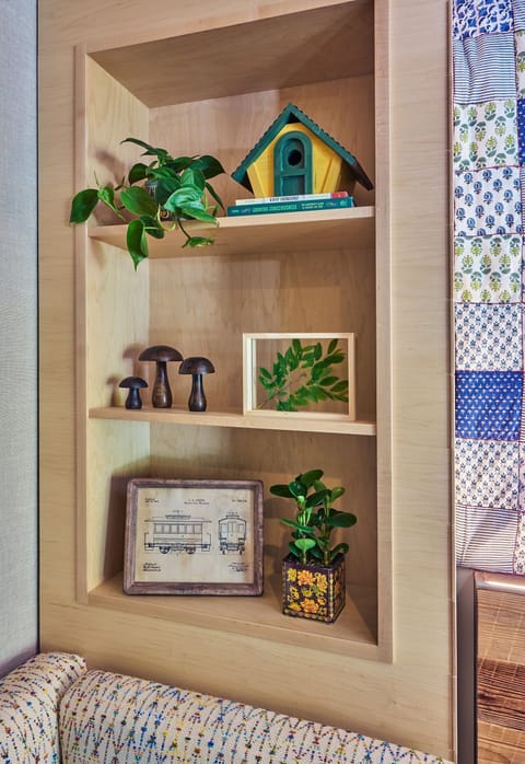 Suite, 1 Bedroom | Property amenity