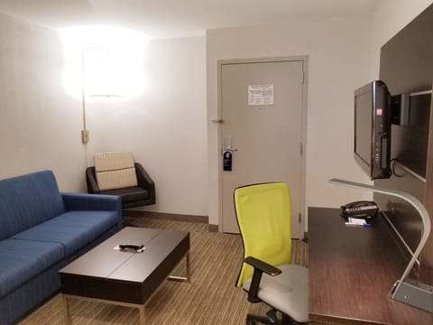 Suite, 1 Bedroom | In-room safe, desk, blackout drapes, iron/ironing board